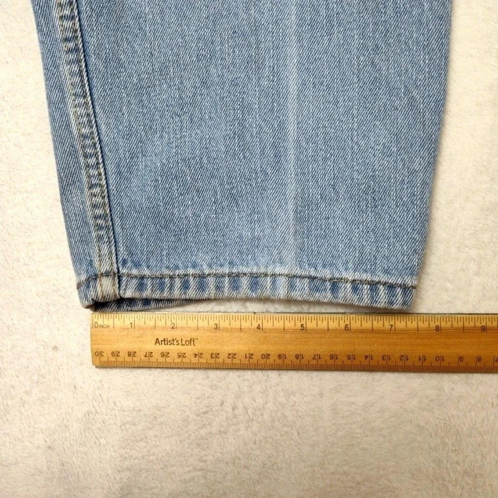 Levis levis 560